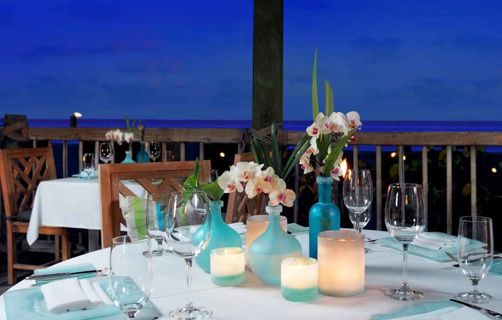 Little Palm Island Resort & Spa, A Noble House Resort Литл-Торч-Ки Ресторан фото